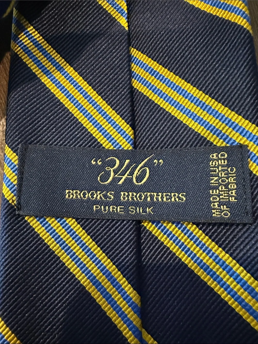 Brooks Brothers 346 100% Silk Blue Striped Tie